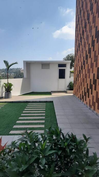 Gangothri Lejlighed Thiruvananthapuram Eksteriør billede